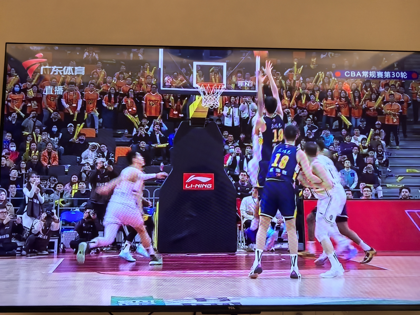 贴身防守引领球队在篮球职业联赛中获胜的简单介绍 贴身防守引领球队在篮球职业联赛中获胜的简单介绍