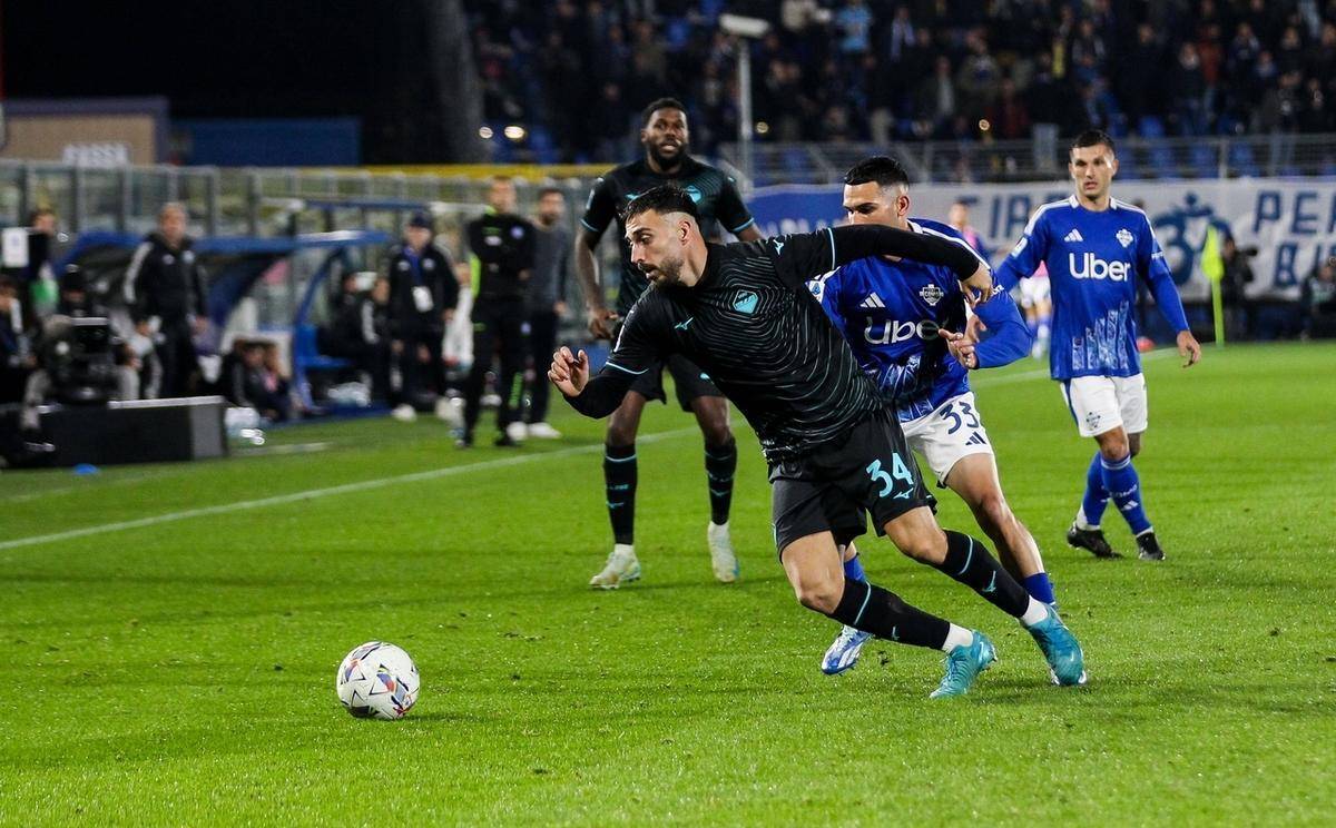 九游娱乐网站-拉齐奥中场核心受伤,恐将缺席下场比赛的简单介绍