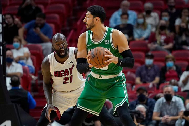 凯尔特人全队精神样样好,取得七连胜 凯尔特人全队精神样样好,取得七连胜