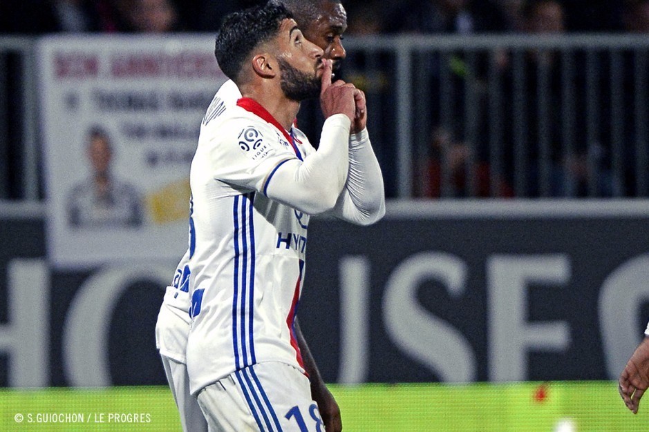 包含里昂客场取胜,豪取三分重返前四的词条 包含里昂客场取胜,豪取三分重返前四的词条