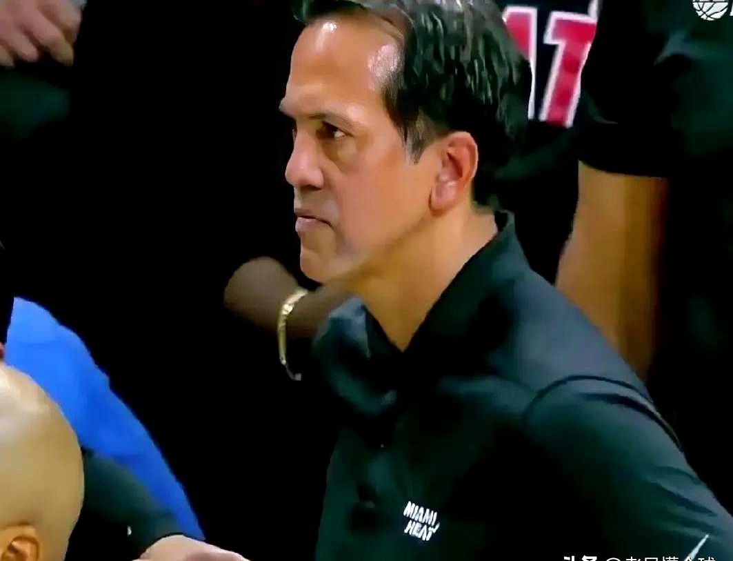 热火队球员连续冷战,主教练寻求助手 热火队球员连续冷战,主教练寻求助手