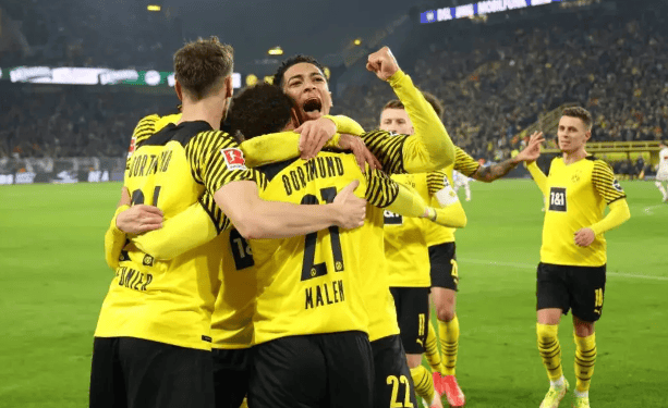 纵横欧洲足球舞台的激情对决 纵横欧洲足球舞台的激情对决