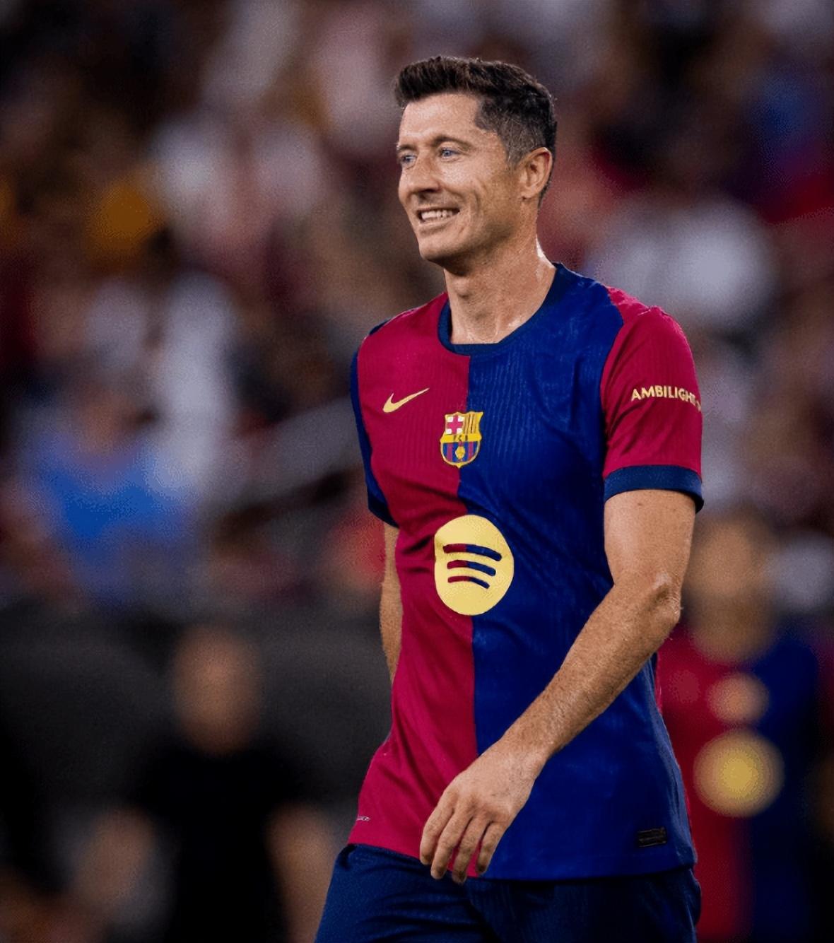 巴萨青年队新星崭露头角,表现抢眼成为球队关键人物 巴萨青年队新星崭露头角,表现抢眼成为球队关键人物