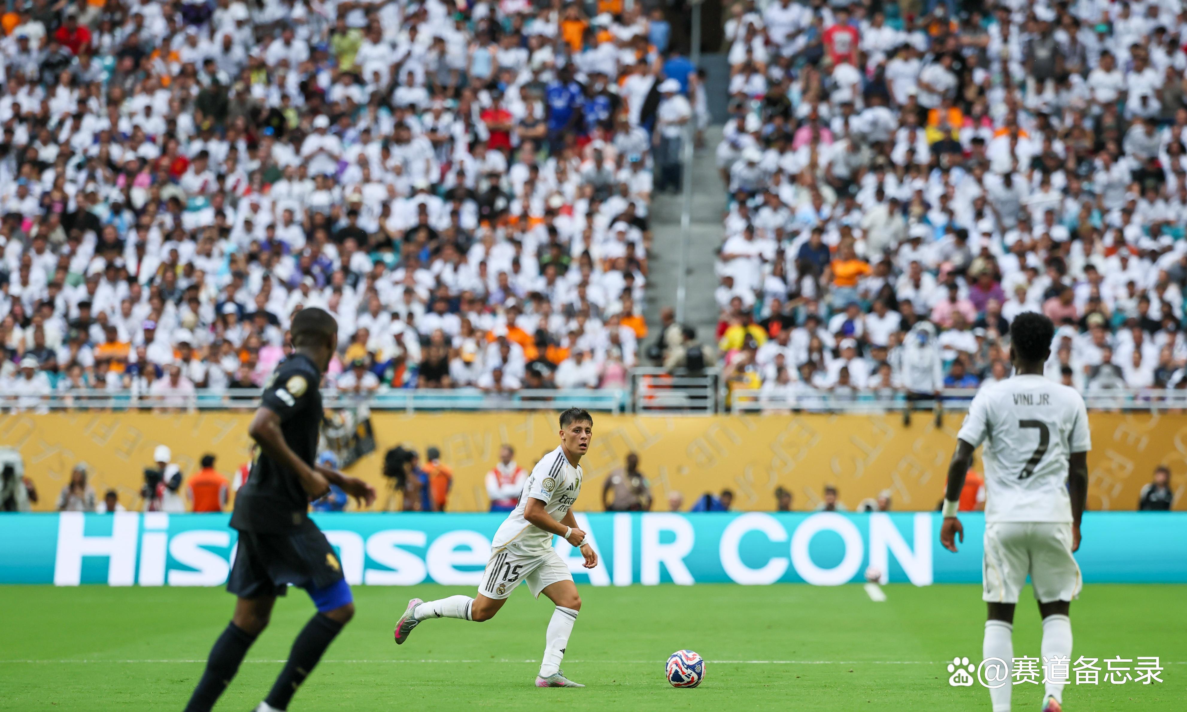 九游体育官方入口-皇家马德里客场惜败,遭遇联赛滑坡!