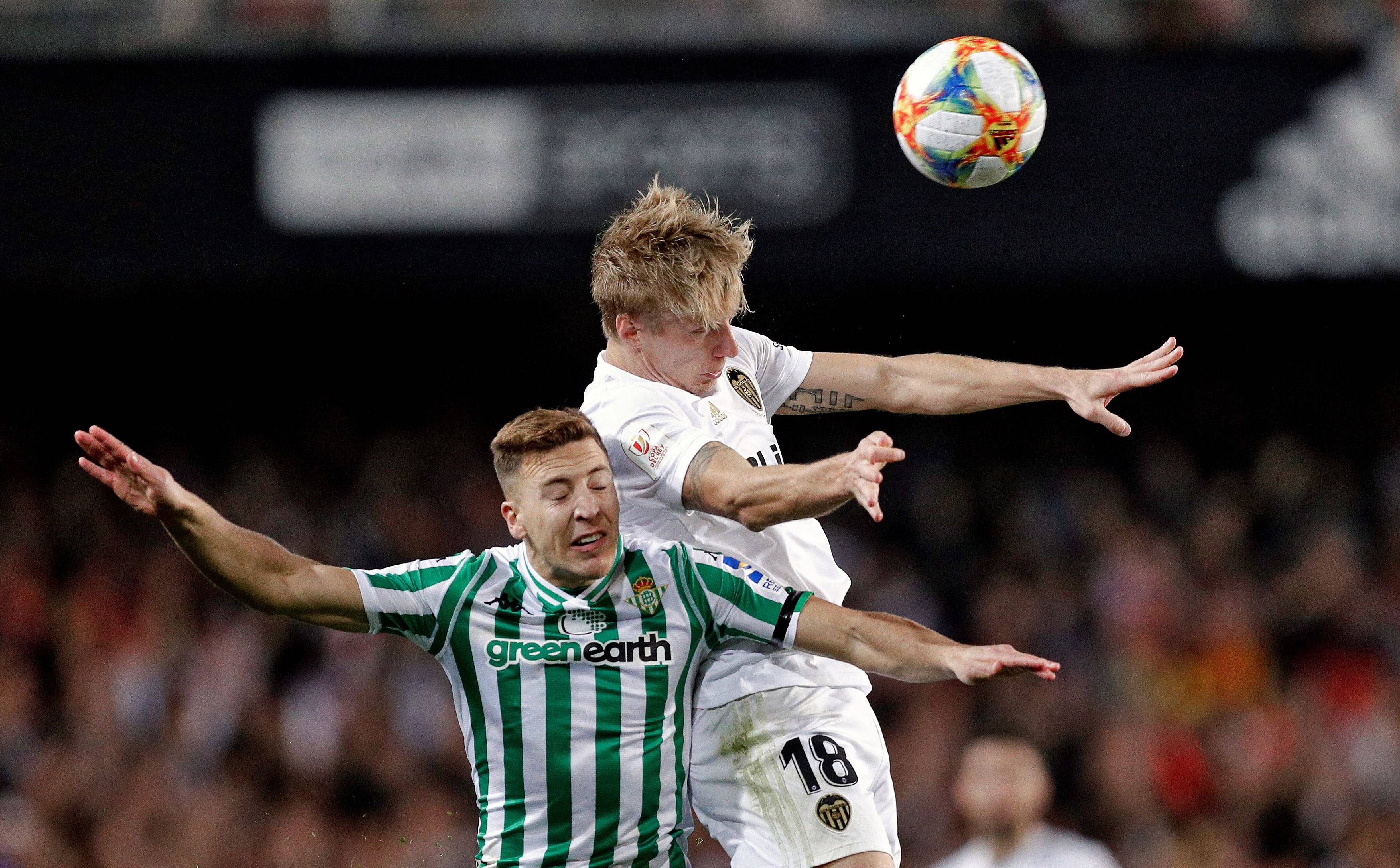 澳超局势激烈,各队实力相近成绩难以预测 澳超局势激烈,各队实力相近成绩难以预测