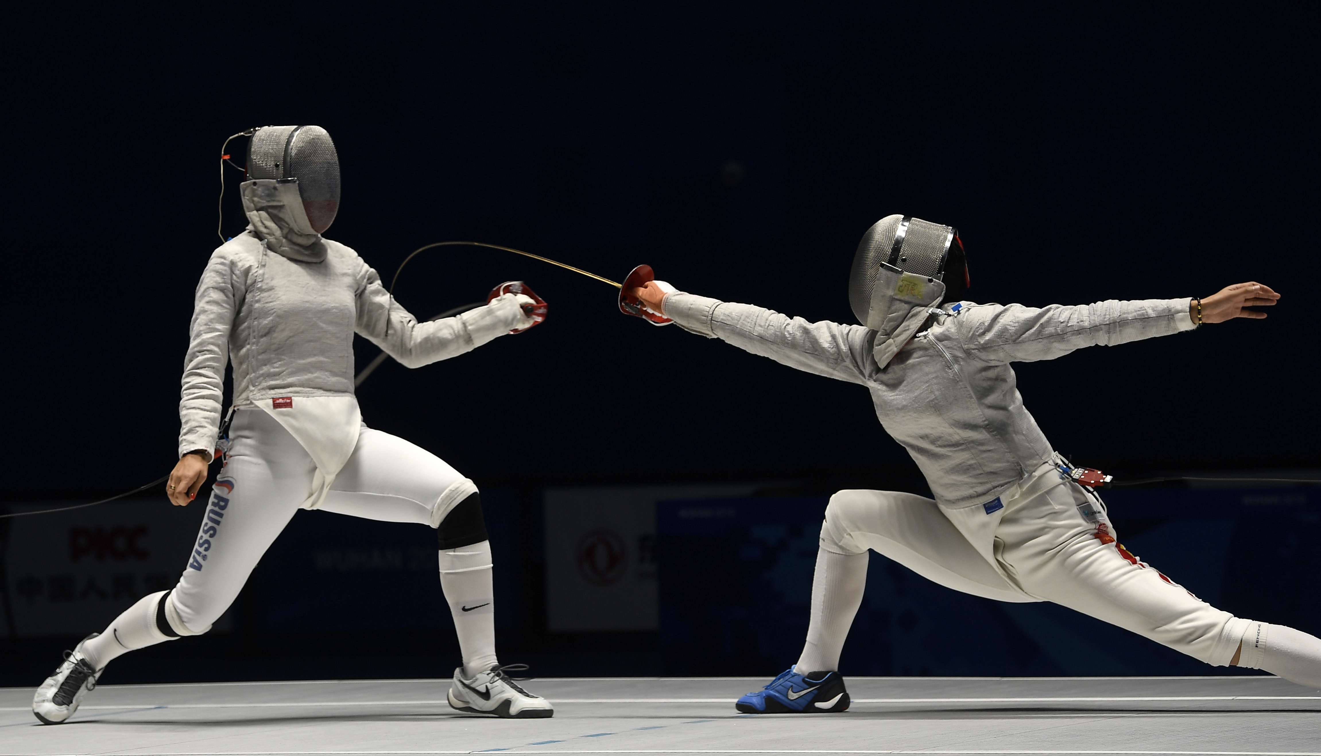 德国击剑选手遭遇挫折,面临压力 德国击剑选手遭遇挫折,面临压力