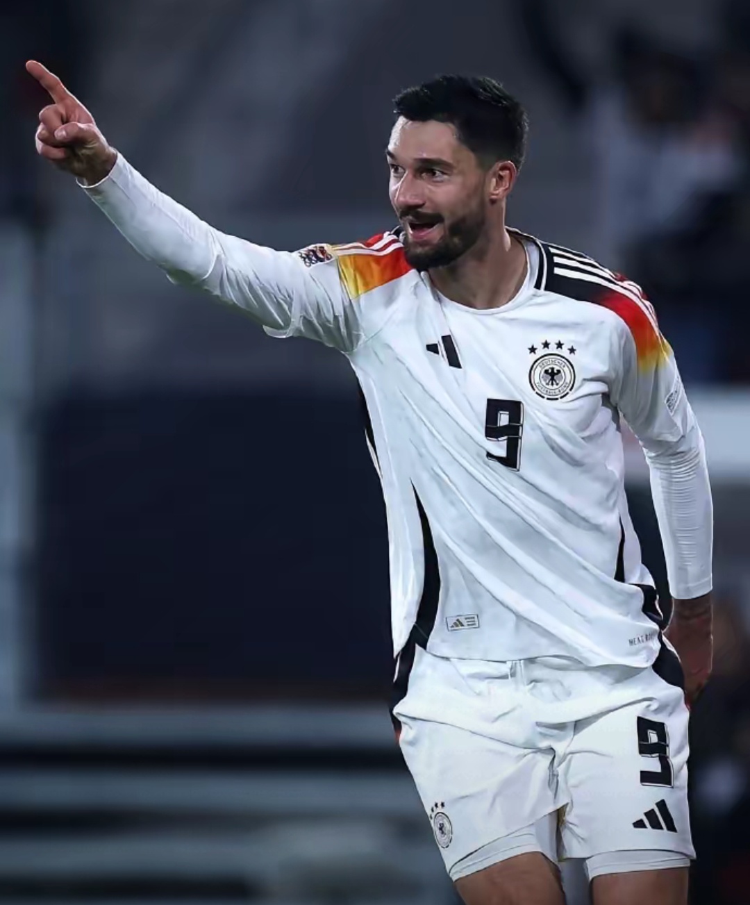 九游娱乐入口-德国篮球职业联赛锋芒初现,新星崭露头角的简单介绍