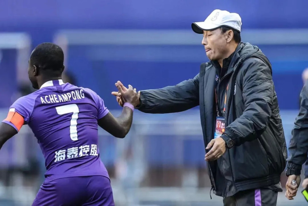 深圳佳兆业负于重庆力帆,遭遇失利 深圳佳兆业负于重庆力帆,遭遇失利