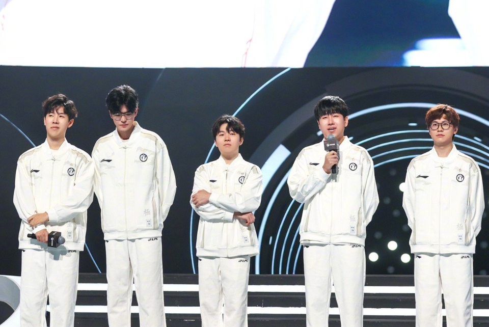 IG险胜BRO,Viper打出惊人五杀宿命之战2025世界赛,锁定晋级资格 IG险胜BRO,Viper打出惊人五杀宿命之战2025世界赛,锁定晋级资格