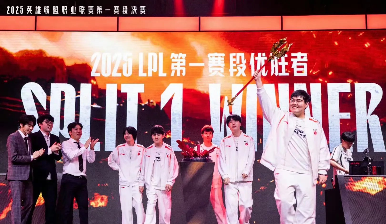 九游娱乐官方网站-RNG血洗LGD,Ming团战一打五焦点之战全球总决赛,留下经典瞬间的简单介绍