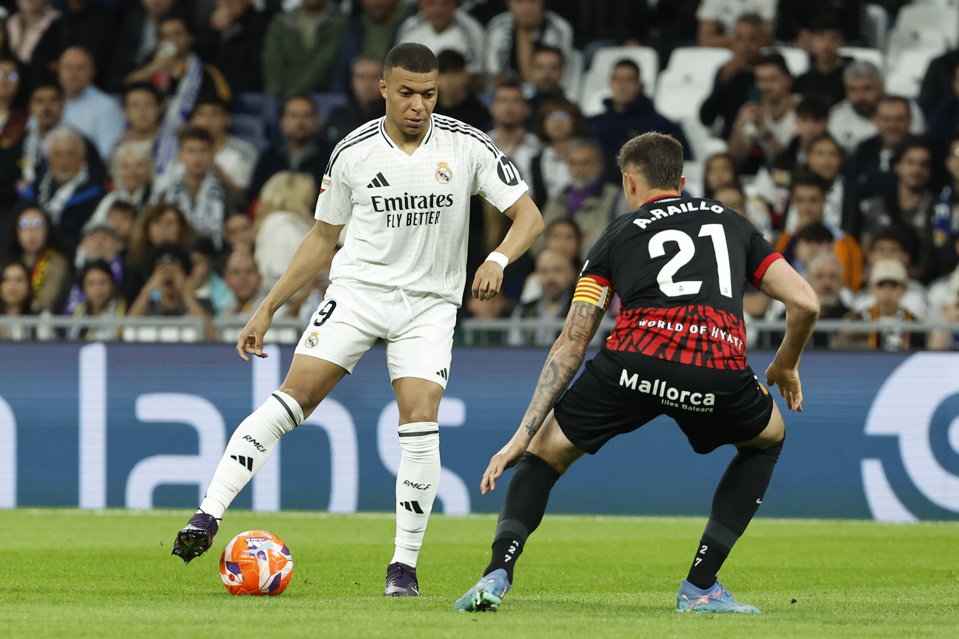 九游娱乐-皇马主场击败AC米兰,晋级欧冠强