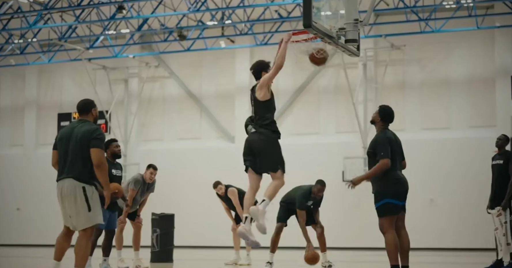 九游体育APP下载-NBA球员晒出训练照片展现体魄